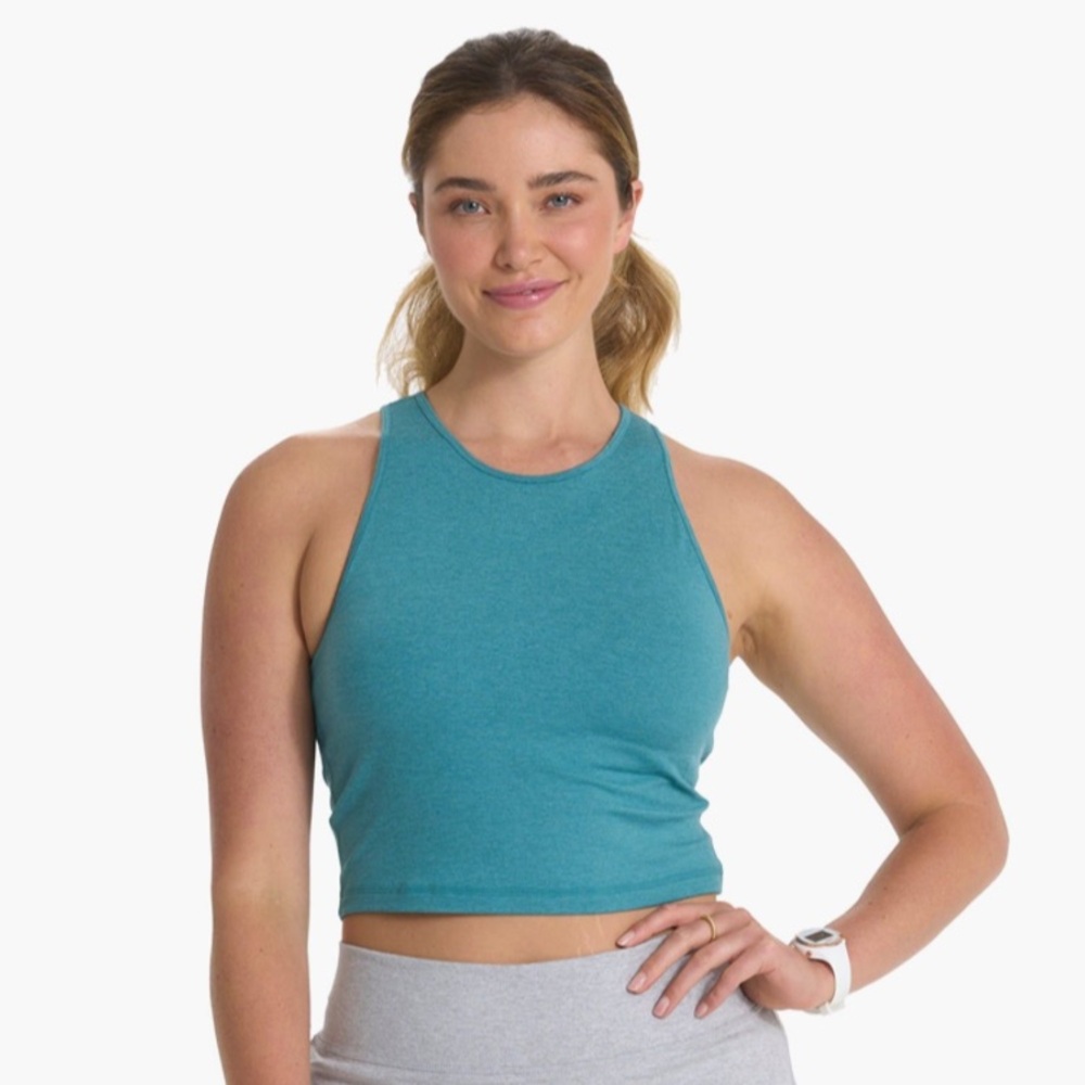 Vuori Elevation Plyo Tank